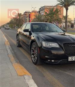 كرايسلر 300